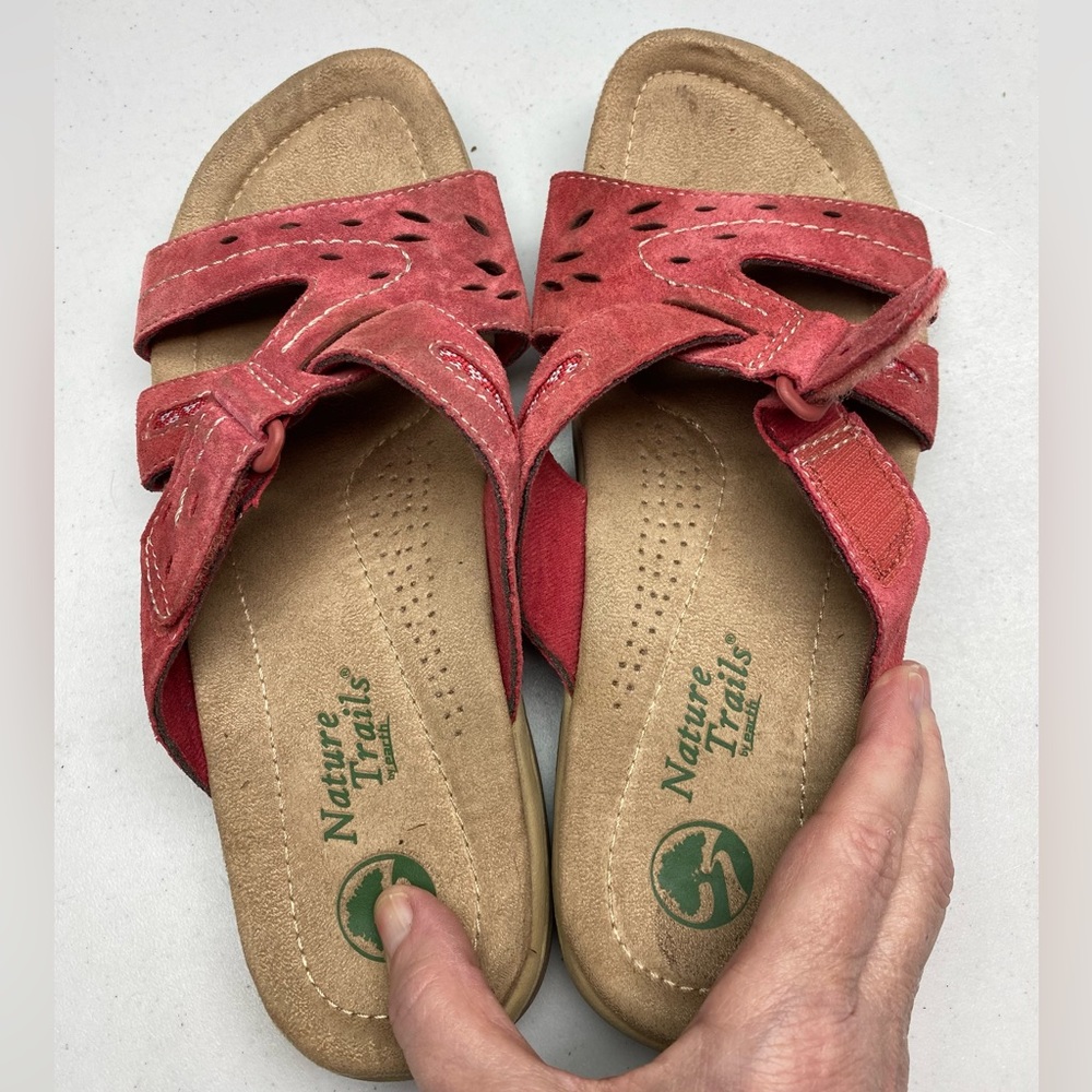 Nature Trail by Earth, RED Leather Slip ons, EU 41 (10) Spring Sale
